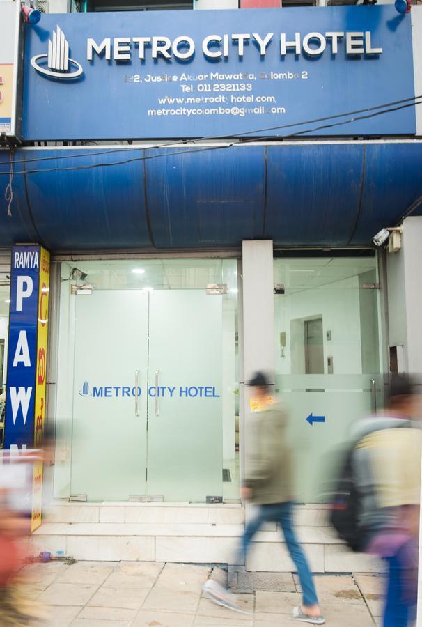 Metro City Hotel Colombo Buitenkant foto